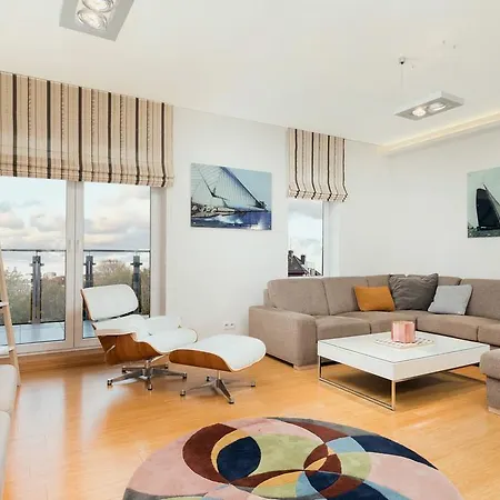 Jantar Bajkowe Apartment *