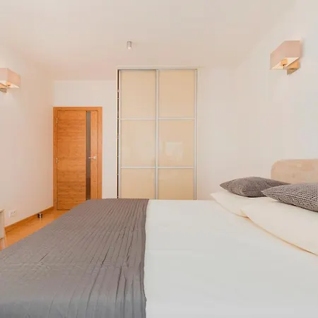 Jantar Bajkowe Apartment Kolobrzeg